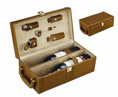 鼎正皮具酒盒 匠心工藝與店鋪美學(xué)